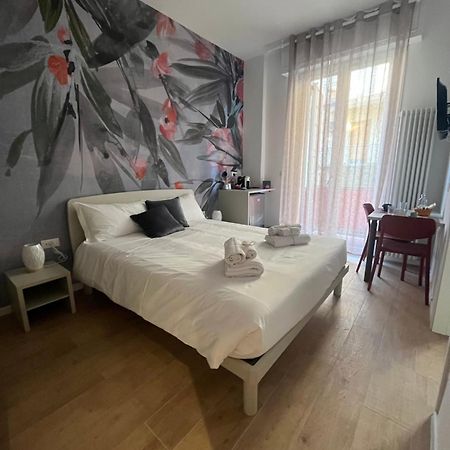 Calari Rooms - Affittacamere Boloňa Exteriér fotografie