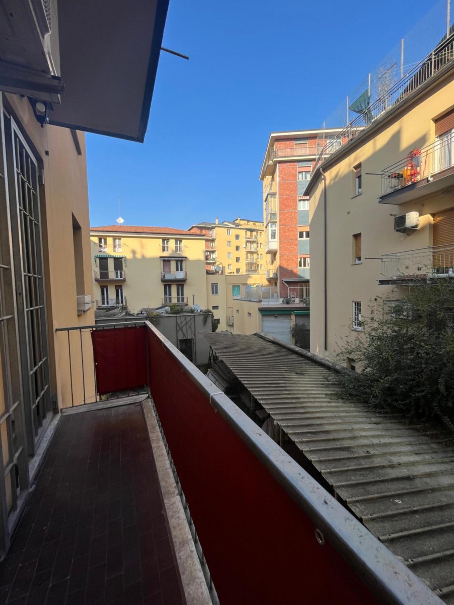 Calari Rooms - Affittacamere Boloňa Exteriér fotografie