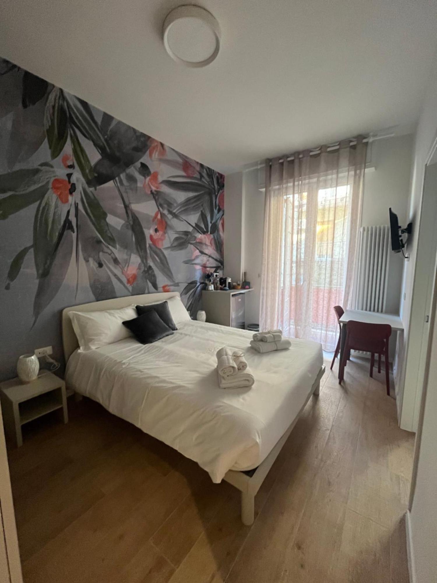 Calari Rooms - Affittacamere Boloňa Exteriér fotografie