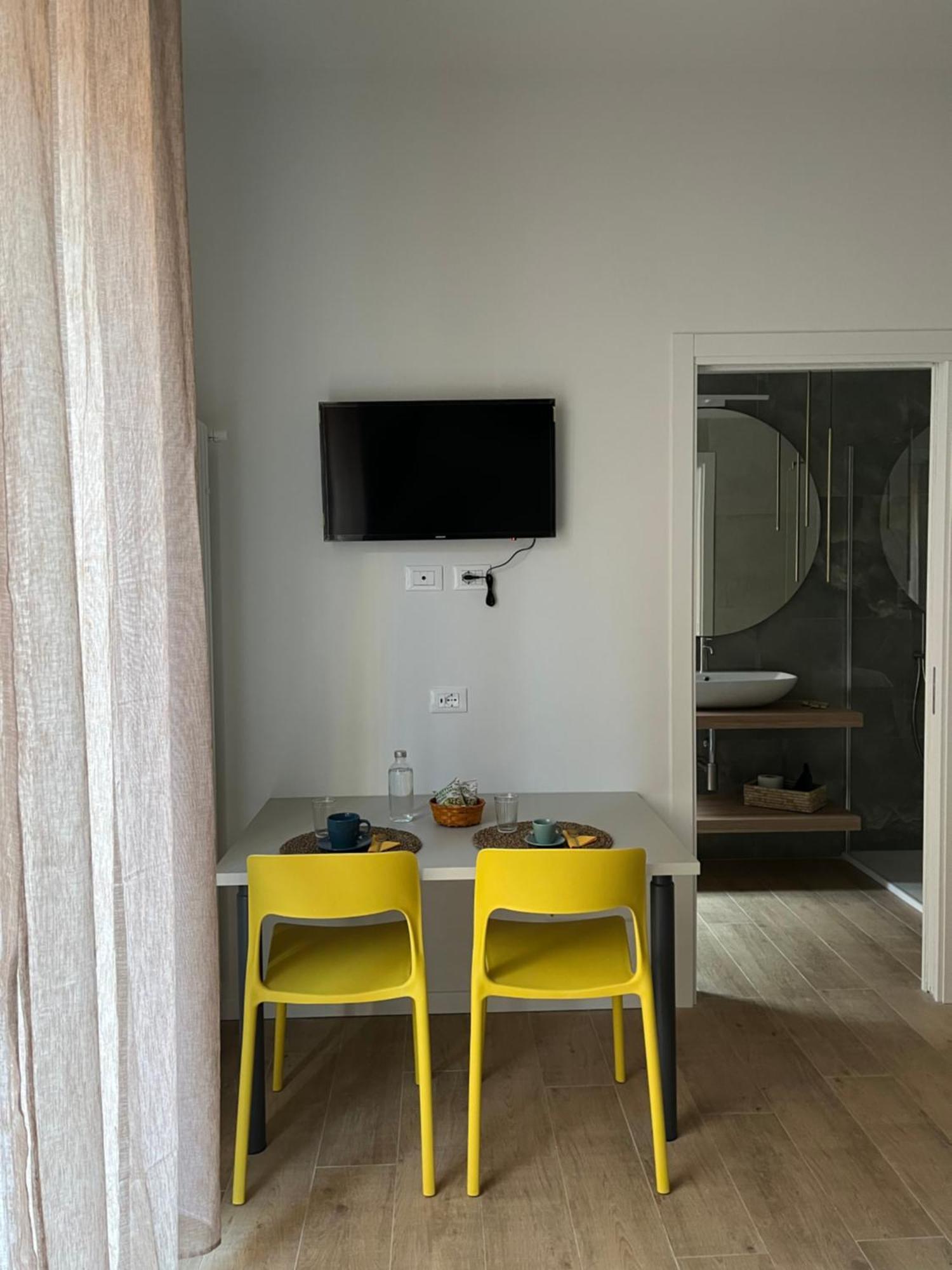 Calari Rooms - Affittacamere Boloňa Exteriér fotografie